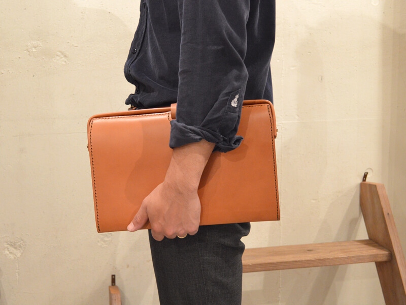 MはB5