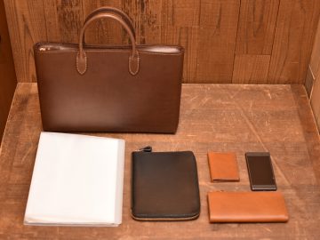 ポストブリーフケース 収納出した