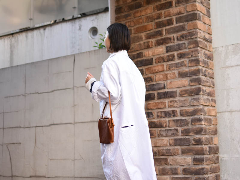 女性AM2